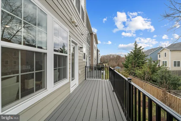 $985,000 | 10820 Willow Terrace, Fairfax, VA 22030