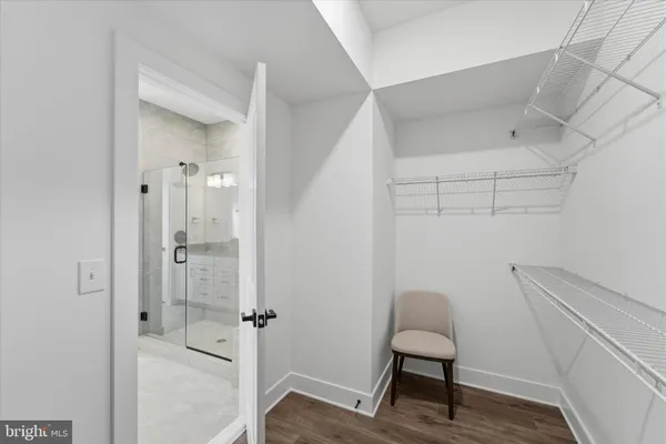 $985,000 | 10820 Willow Terrace, Fairfax, VA 22030