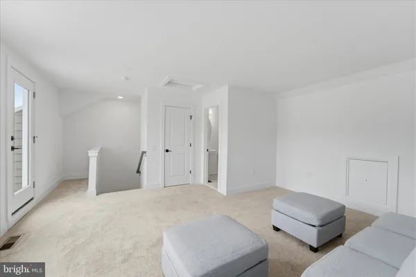 $985,000 | 10820 Willow Terrace, Fairfax, VA 22030