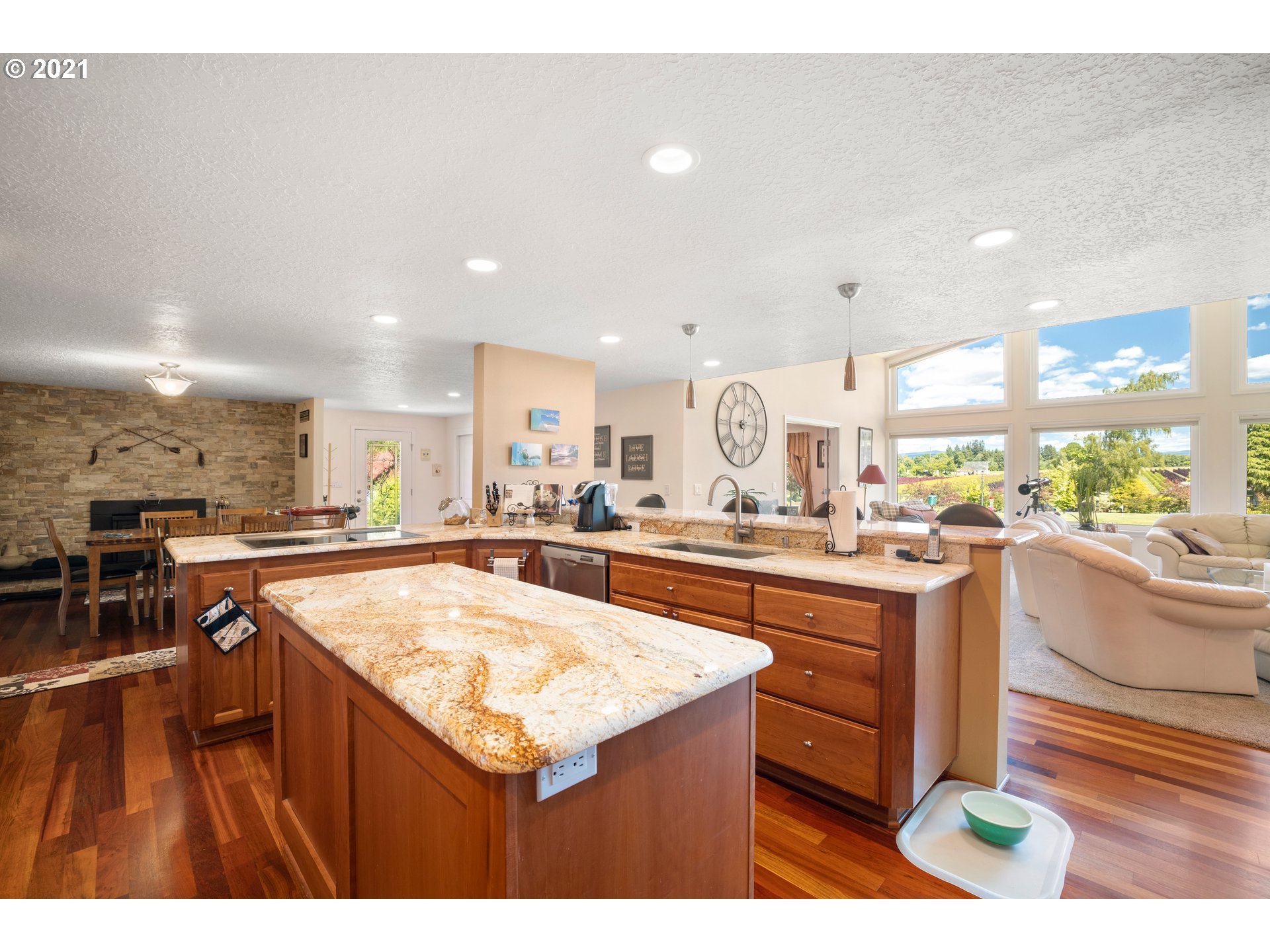 33090 Southeast Bluff Road Boring, OR 97009 - Photo 8 of 26