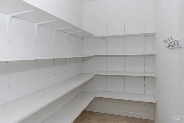 $480,000 | 910 Vineland Drive, Unit 6, Clarkston, WA 99403