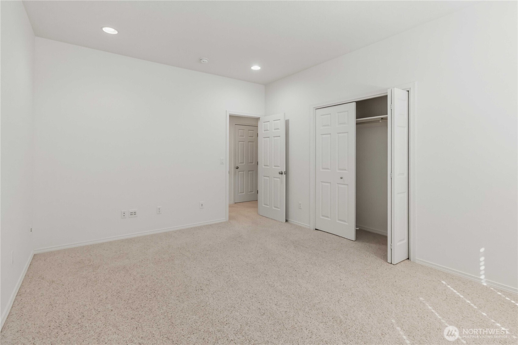 2035 Coal Creek Road Longview, WA 98632 - Photo 19 of 34