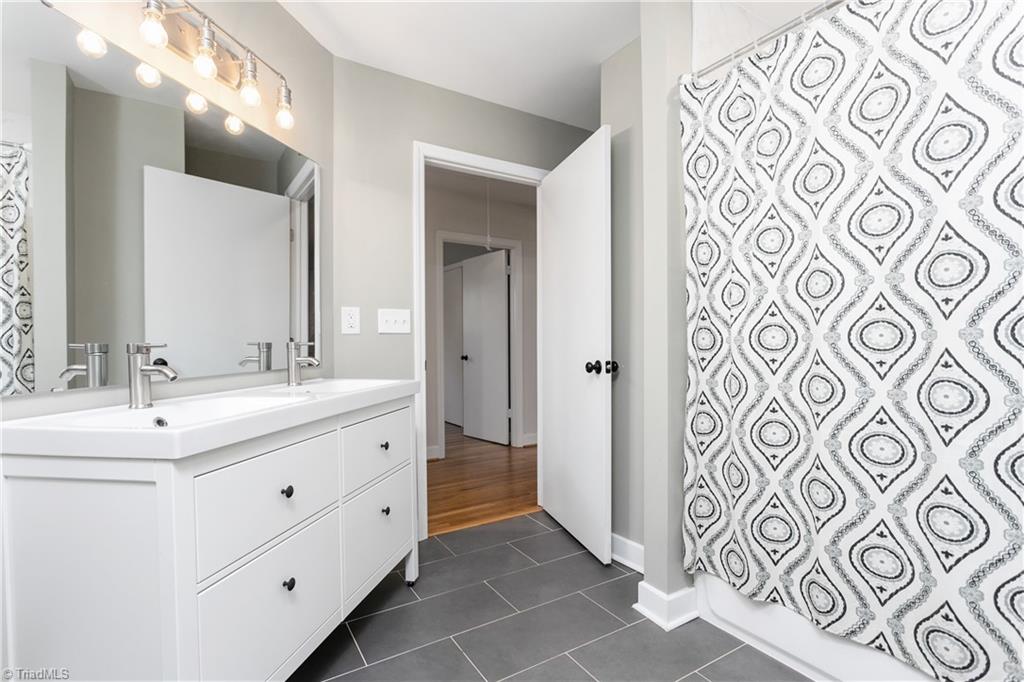 3708 Rockingham Road South Greensboro, NC 27407 - Photo 23 of 32 Gallery Image 23