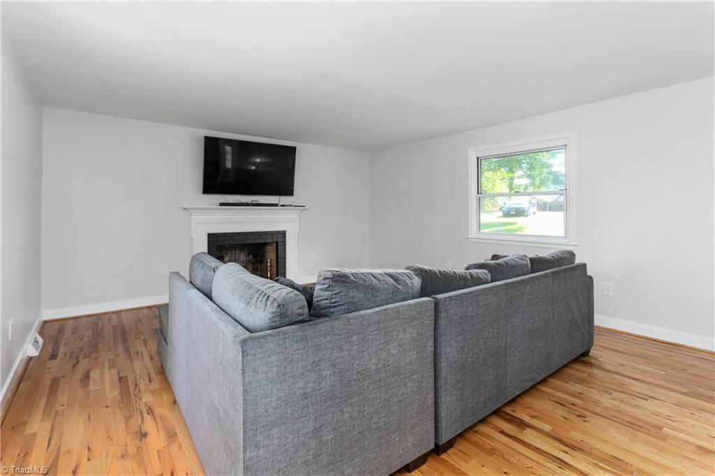 3708 Rockingham Road South Greensboro, NC 27407 - Photo 6 of 32 Gallery Image 6