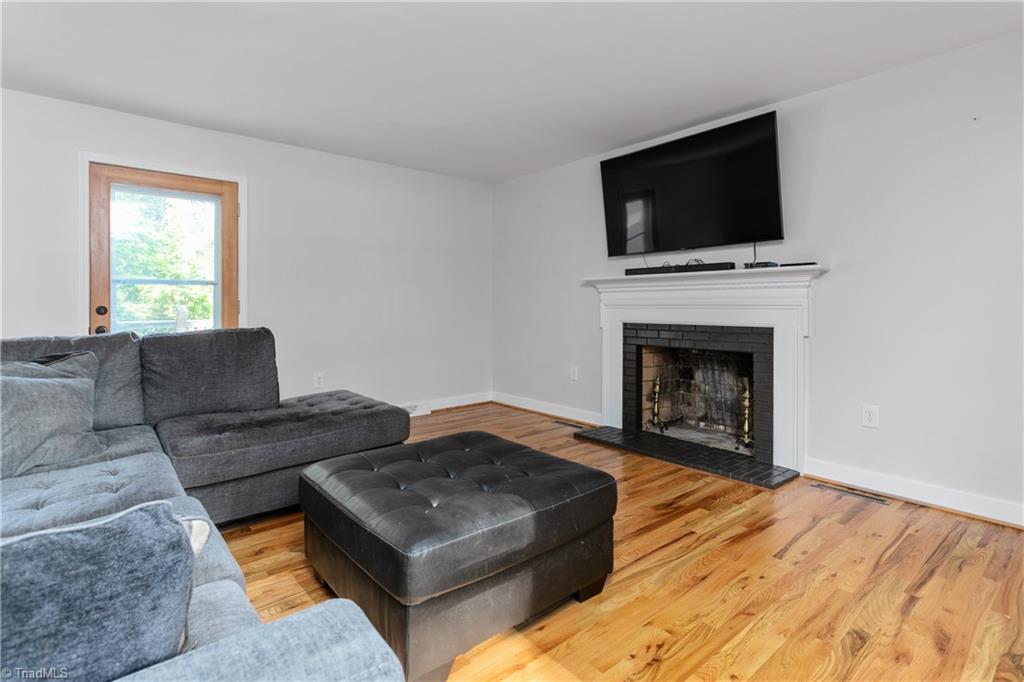 3708 Rockingham Road South Greensboro, NC 27407 - Photo 7 of 32 Gallery Image 7