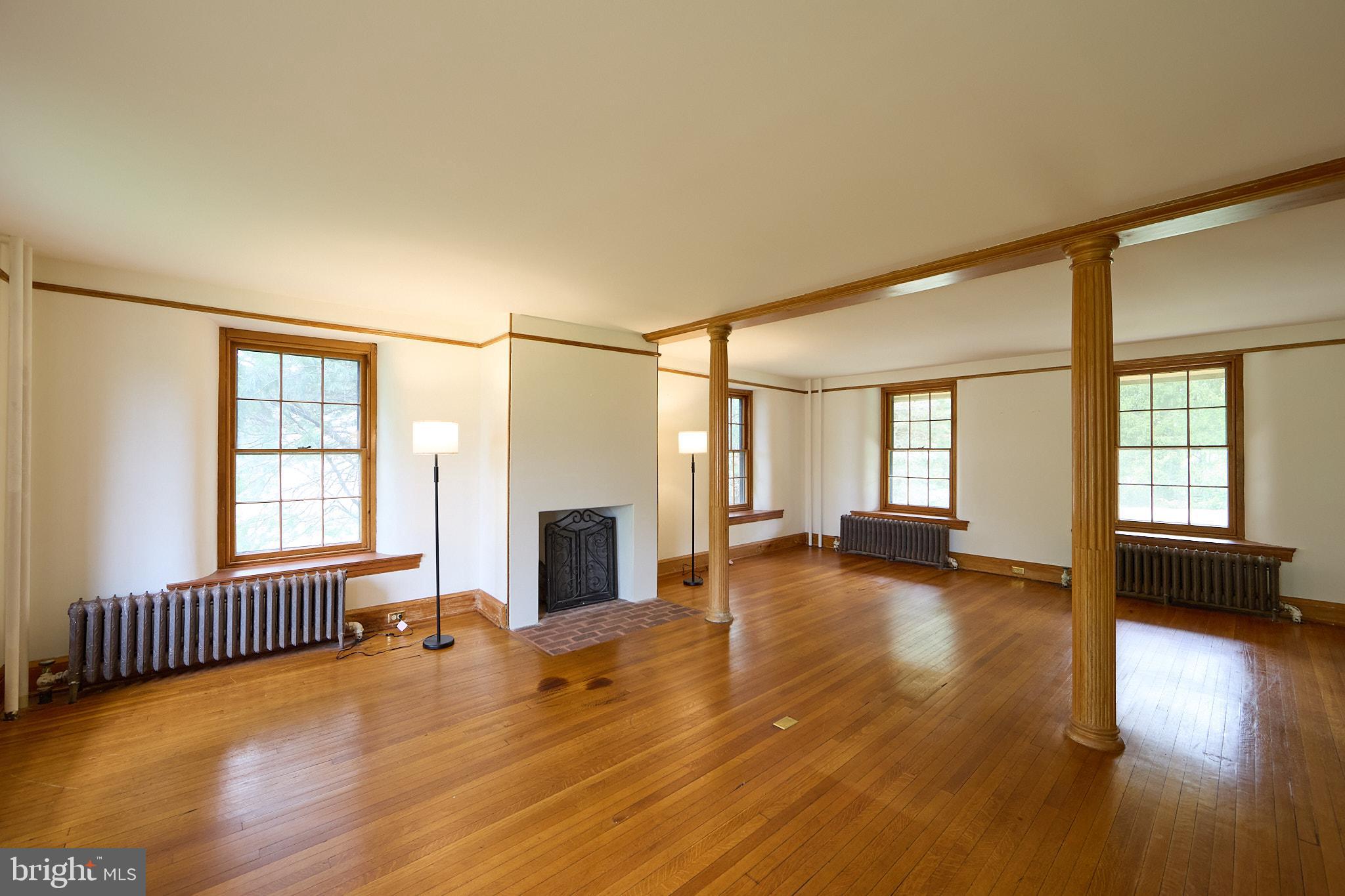 702 Lenape Road West Chester, PA 19382 - Photo 6 of 61 Family room
