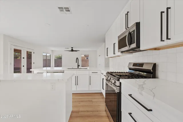 $725,000 | 793 West Canary Way, Chandler, AZ 85286