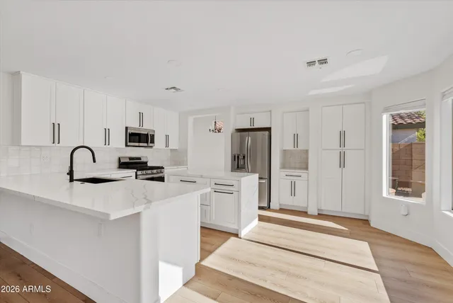 $725,000 | 793 West Canary Way, Chandler, AZ 85286