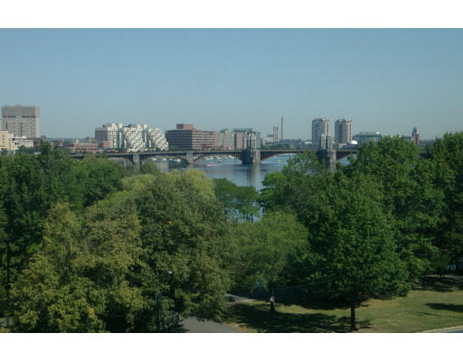 188 Beacon Street, Unit 5 Boston, MA 02116 - Photo 12 of 15