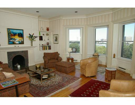 188 Beacon Street, Unit 5 Boston, MA 02116 - Photo 2 of 15
