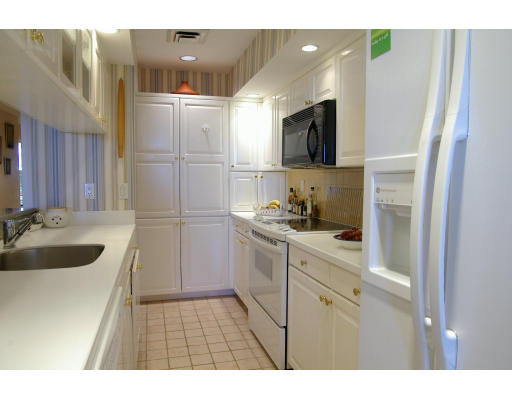 188 Beacon Street, Unit 5 Boston, MA 02116 - Photo 7 of 15