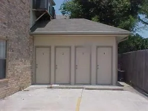 $1,200 | 1639 Lake Avenue, Unit 6, Metairie, LA 70005