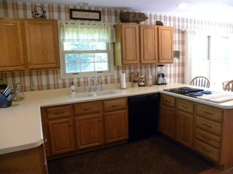 04632 Baker Road Gobles, MI 49055 - Photo 11 of 23 Spacious Kitchen