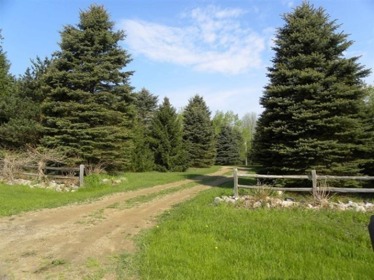 04632 Baker Road Gobles, MI 49055 - Photo 21 of 23 Private entrance