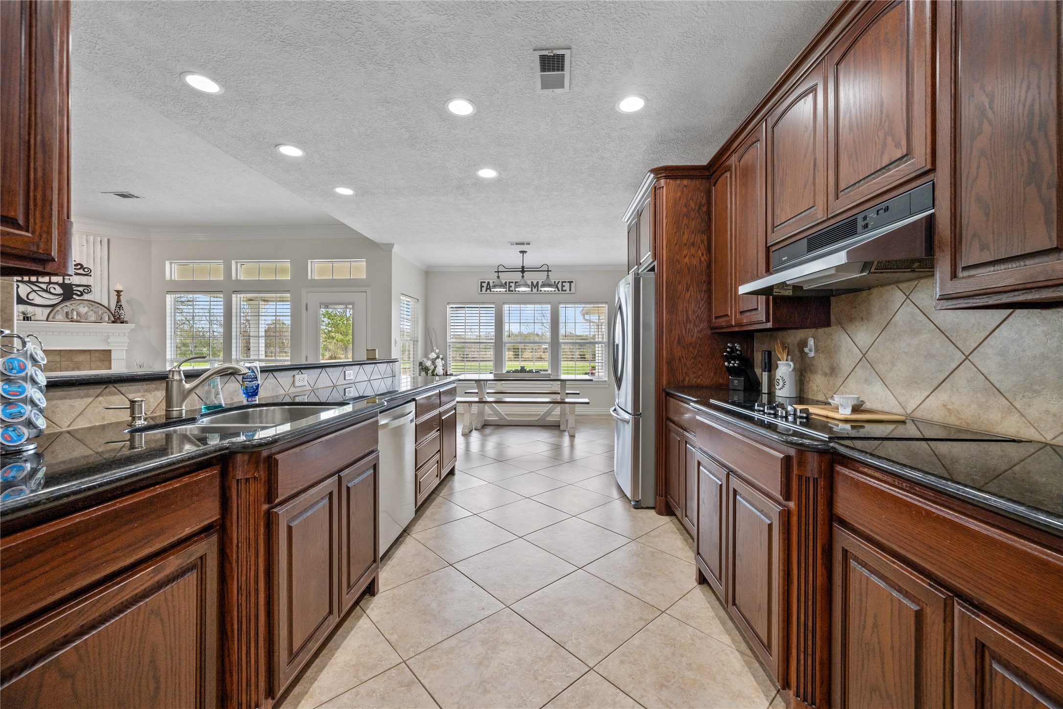 3722 Poskey Road Anahuac, TX 77514 - Photo 18 of 48