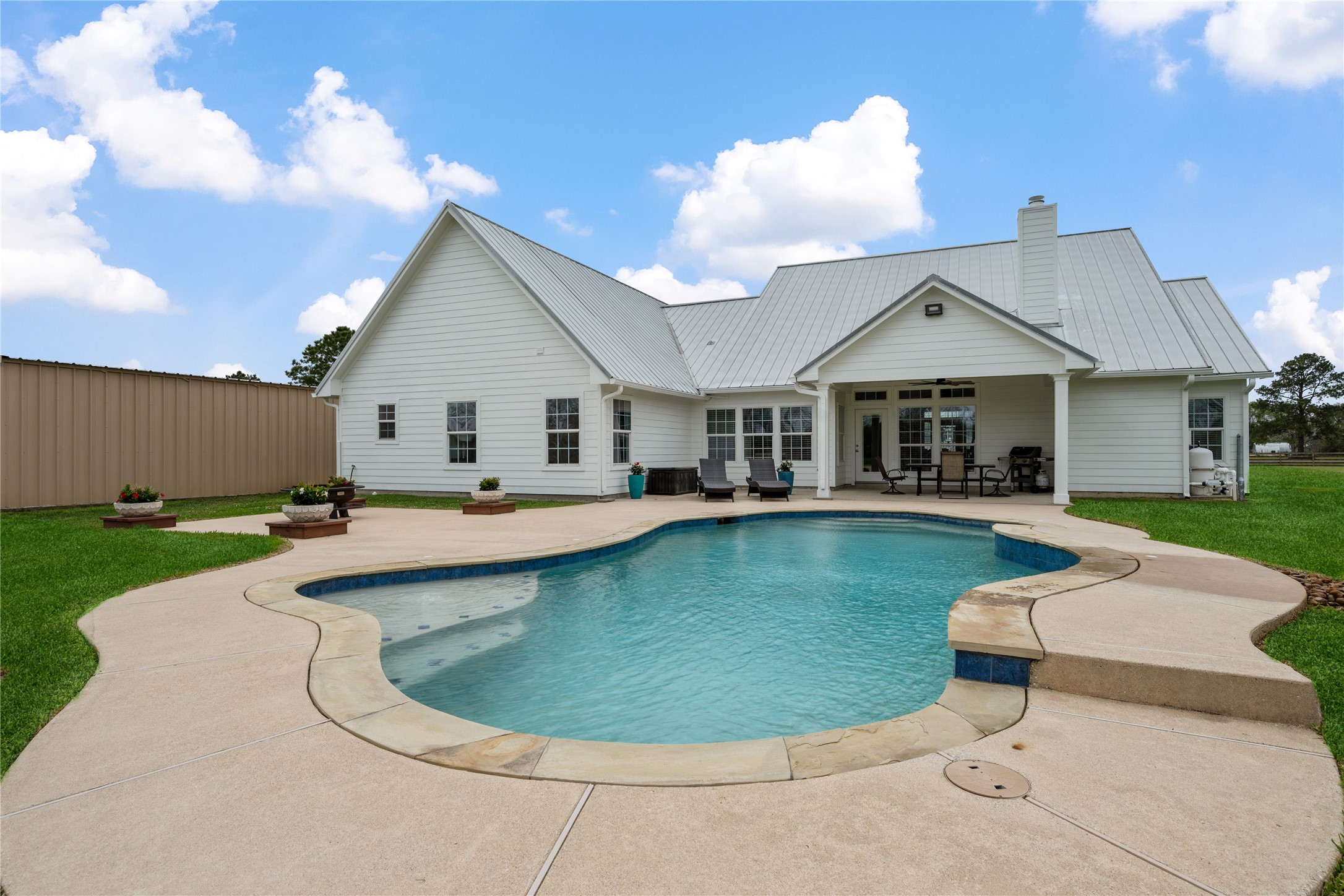 3722 Poskey Road Anahuac, TX 77514 - Photo 35 of 48