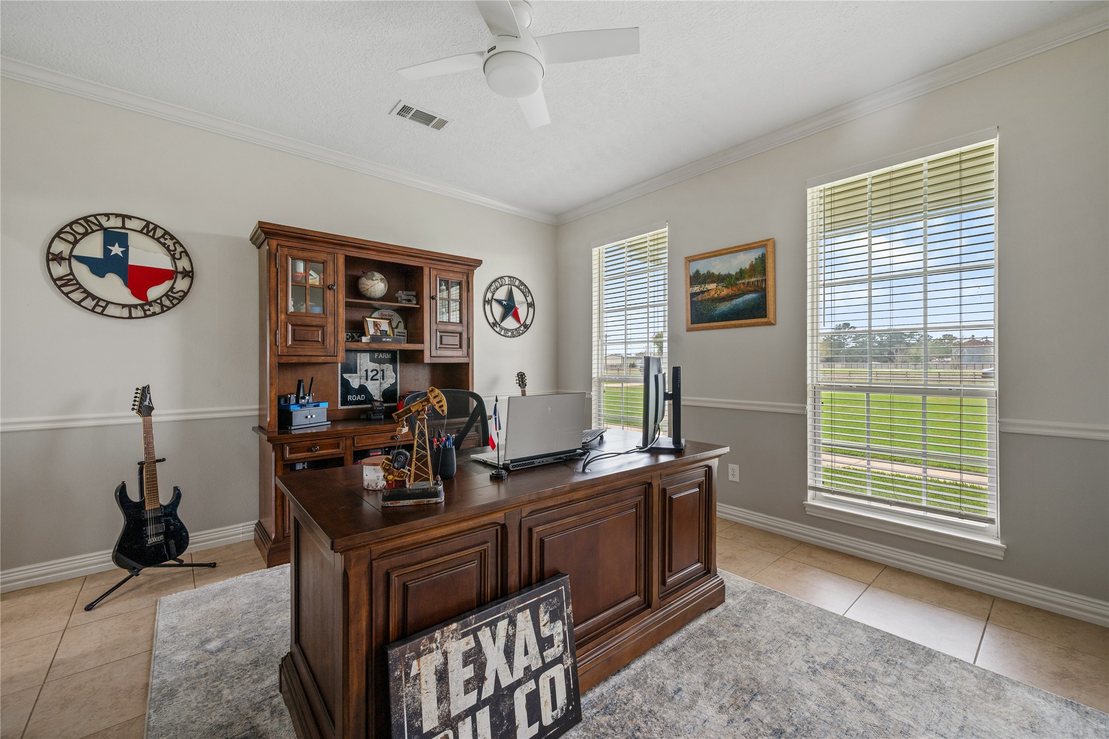 3722 Poskey Road Anahuac, TX 77514 - Photo 10 of 48