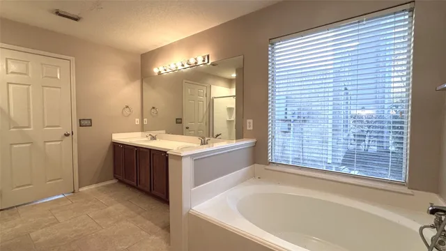 $2,000 | 4835 Windy Bluff Court, Katy, TX 77449