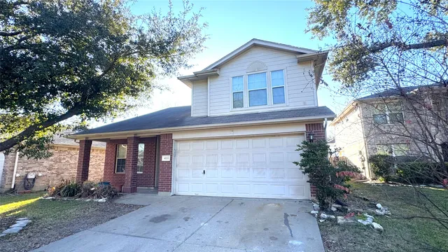 $2,000 | 4835 Windy Bluff Court, Katy, TX 77449