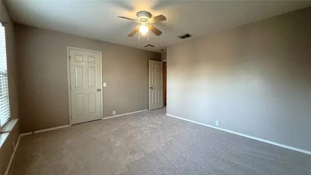 $2,000 | 4835 Windy Bluff Court, Katy, TX 77449