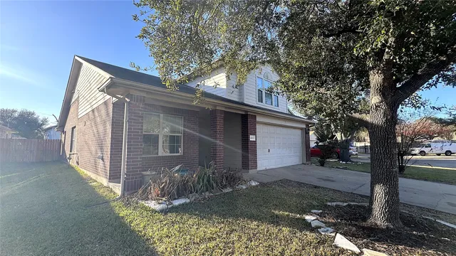 $2,000 | 4835 Windy Bluff Court, Katy, TX 77449