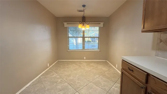 $2,000 | 4835 Windy Bluff Court, Katy, TX 77449