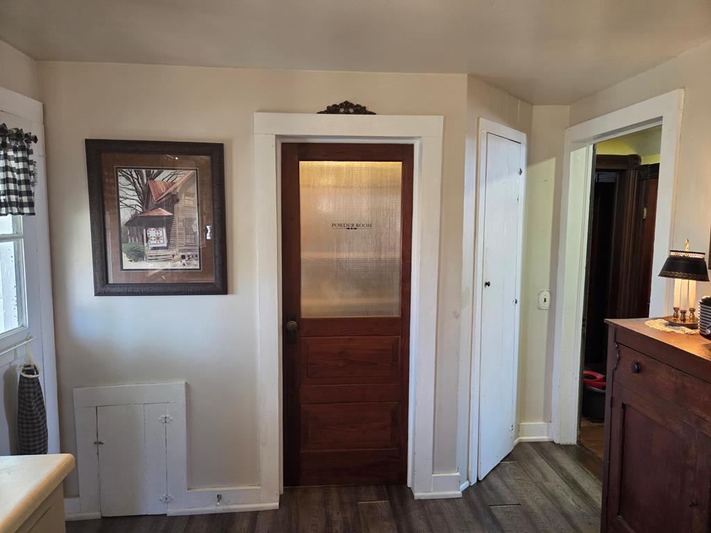 109 Parsonage Avenue Rural Retreat, VA 24368 - Photo 16 of 33 Gallery Image 16