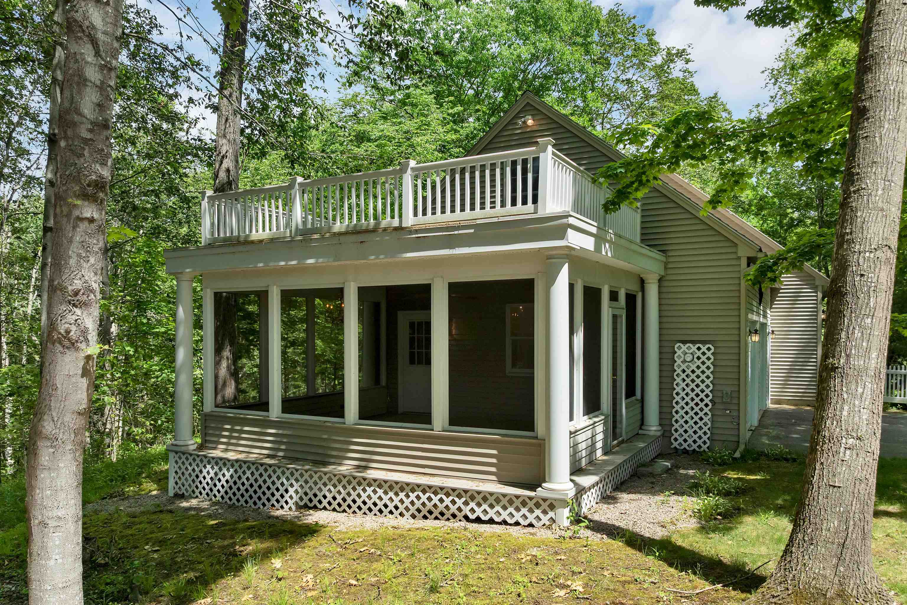 10 Shaws Lane Dover, NH 03820 - Photo 3 of 60