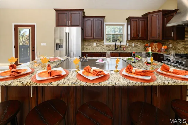 $476,900 | 105 Paradise Street, Waynesville, MO 65583