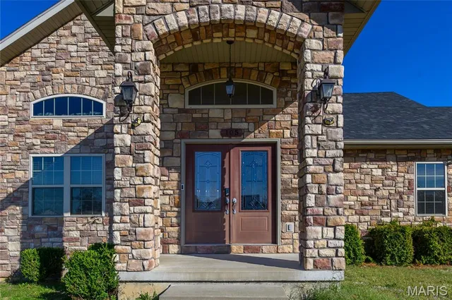 $476,900 | 105 Paradise Street, Waynesville, MO 65583