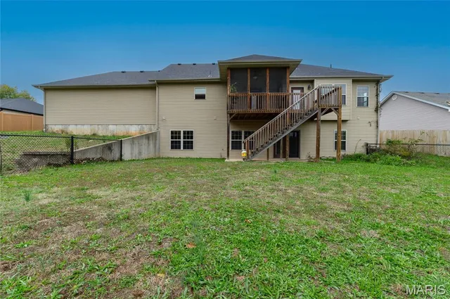 $476,900 | 105 Paradise Street, Waynesville, MO 65583