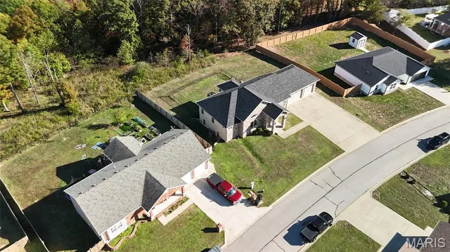 $476,900 | 105 Paradise Street, Waynesville, MO 65583