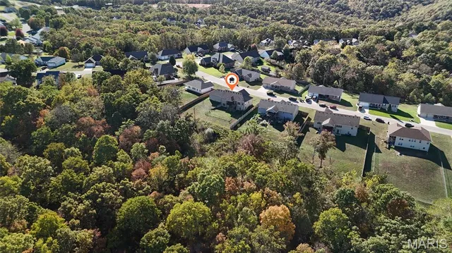 $476,900 | 105 Paradise Street, Waynesville, MO 65583