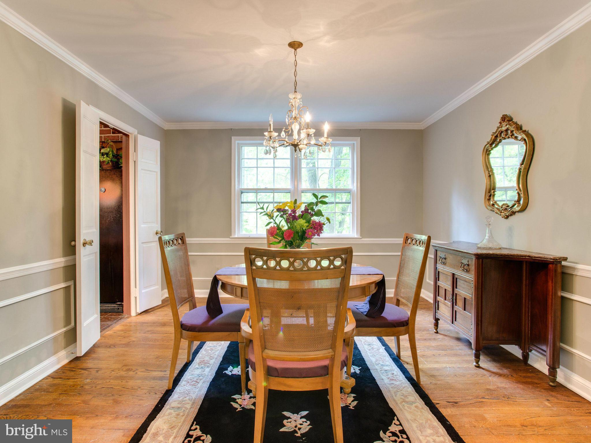 7500 Maple Branch Road Clifton, VA 20124 - Photo 6 of 30 Dining Room