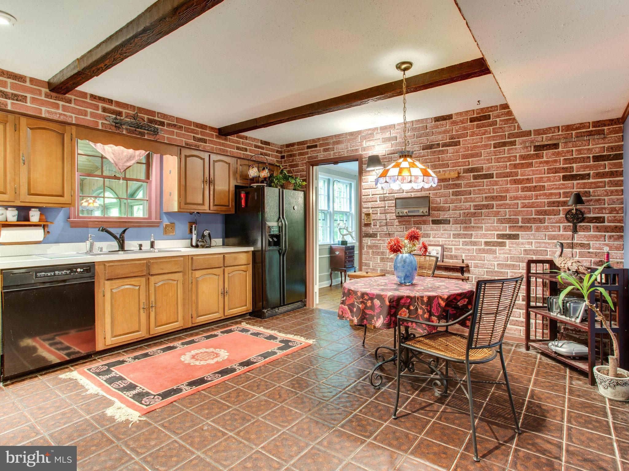 7500 Maple Branch Road Clifton, VA 20124 - Photo 8 of 30 Kitchen
