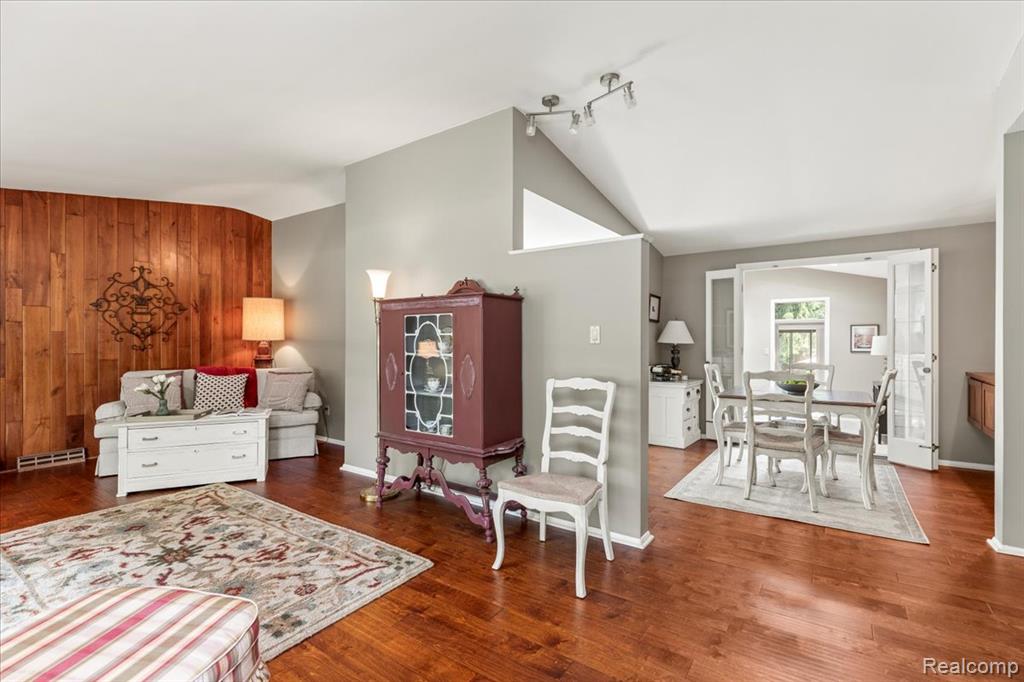 2689 Roseview Drive Rochester Hills, MI 48306 - Photo 10 of 74