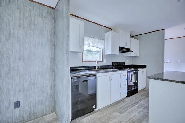 $2,000 | 8595 Northwest 13th Court, Ocala, FL 34475