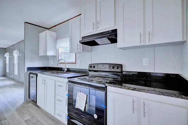 $2,500 | 8595 Northwest 13th Court, Ocala, FL 34475