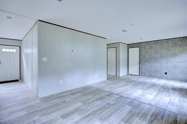 $2,000 | 8595 Northwest 13th Court, Ocala, FL 34475