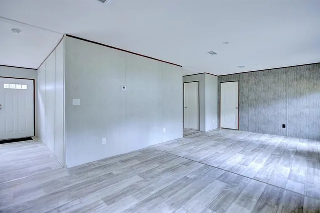 $2,500 | 8595 Northwest 13th Court, Ocala, FL 34475