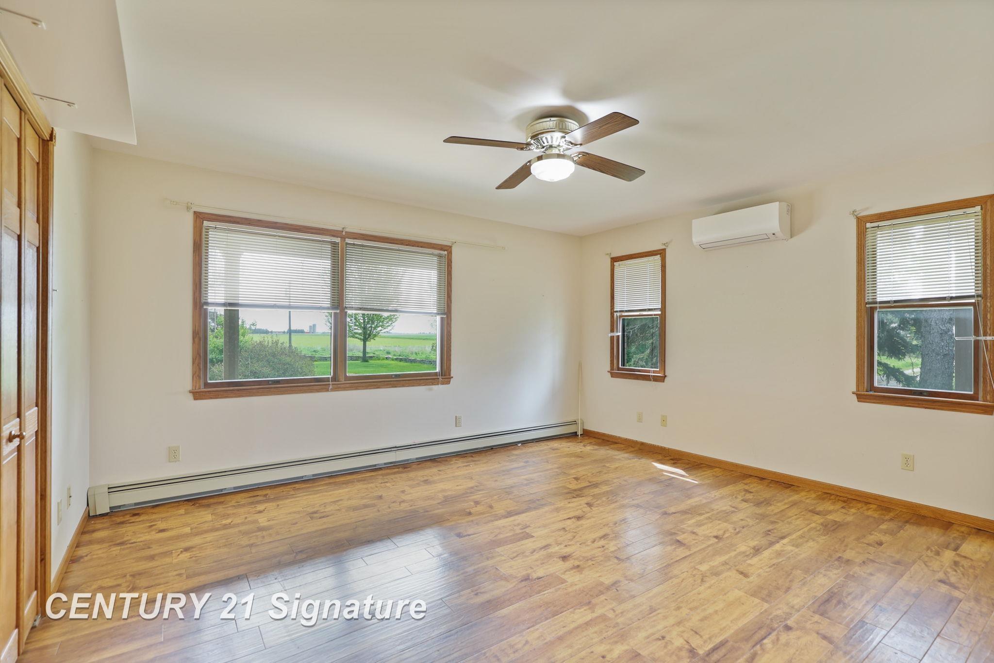720 Pt Crescent Rd Port Port Austin, MI 48467 - Photo 27 of 79