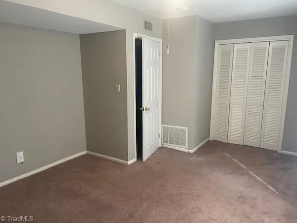 $850 | 3816 Country Club Road, Winston-Salem, NC 27104