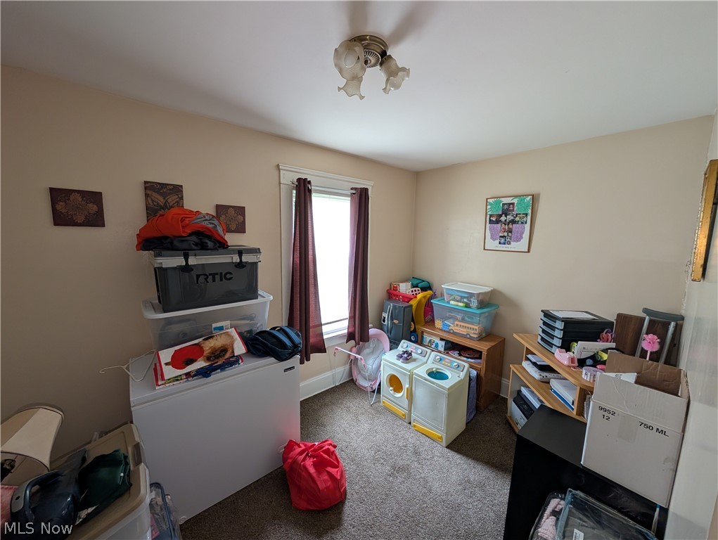 3558 Bosworth Road Cleveland, OH 44111 - Photo 25 of 33 Upstairs unit Bedroom 2