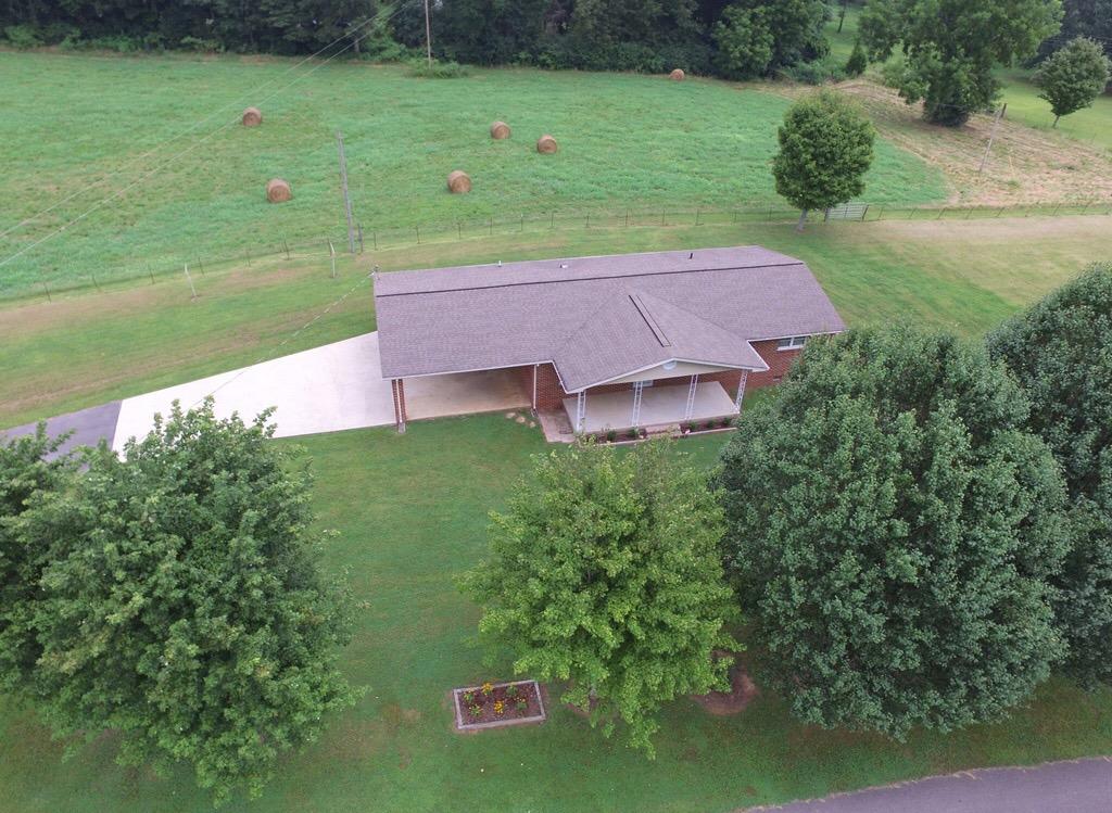 136 Bud Cookston Road Whitwell, TN 37397 - Photo 4 of 45 136 Bud Cookston Road