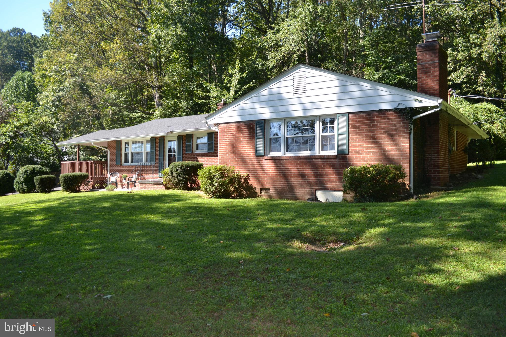 6290 Beverleys Mill Road Broad Run, VA 20137 - Photo 3 of 44 Gallery Image 3