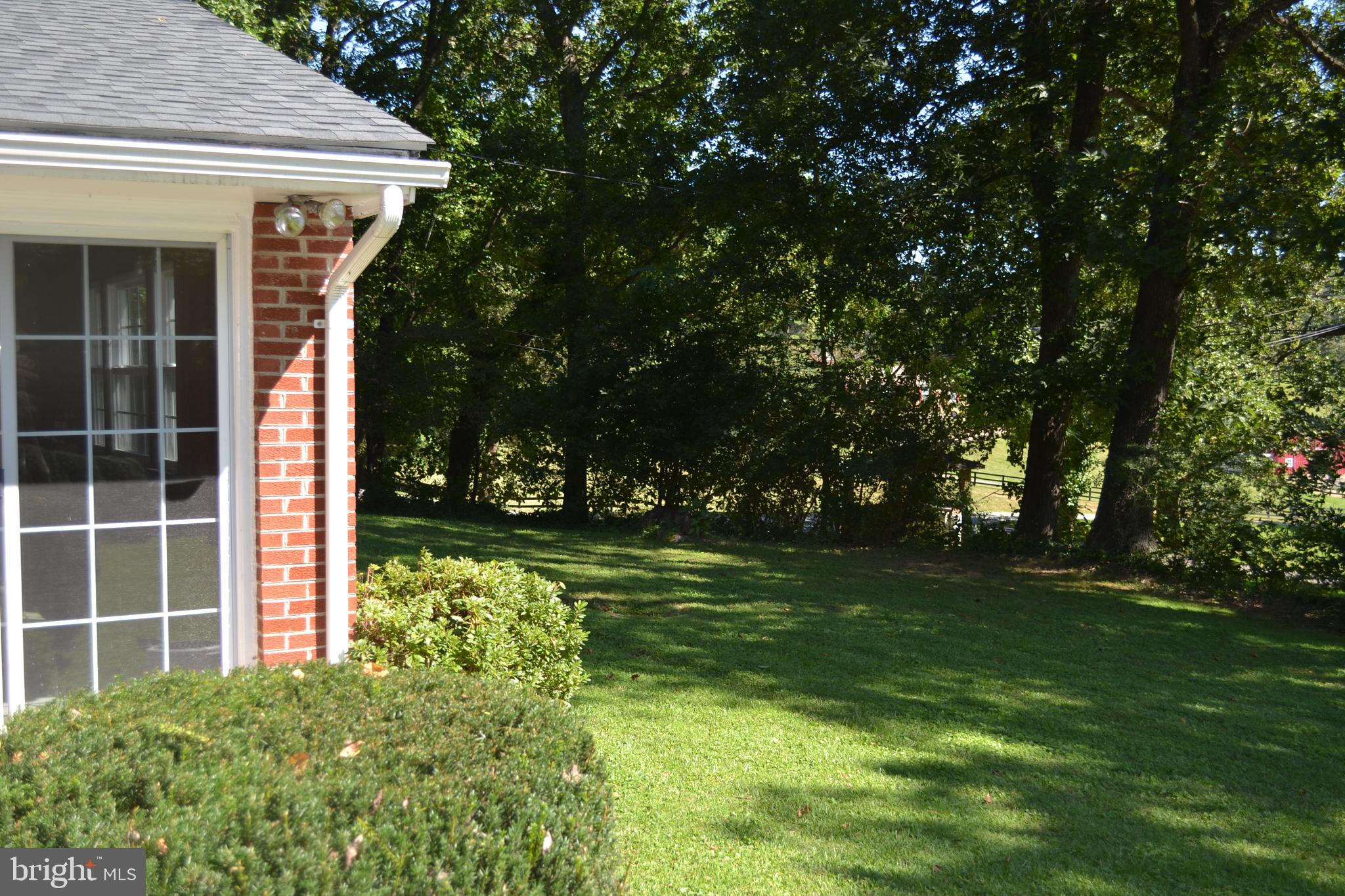 6290 Beverleys Mill Road Broad Run, VA 20137 - Photo 6 of 44 Gallery Image 6