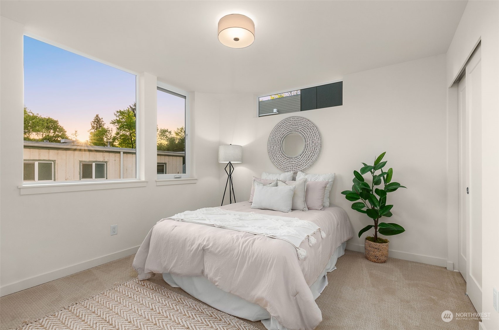 1202 North 47th Street Seattle, WA 98103 - Photo 11 of 21 Gallery Image 11