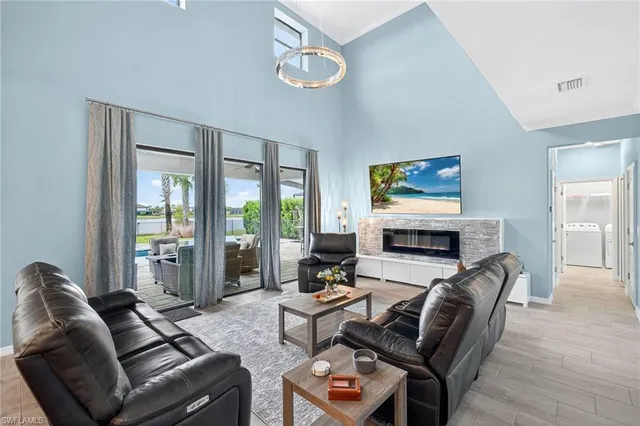 $925,000 | 19169 Elston Way, Estero, FL 33928