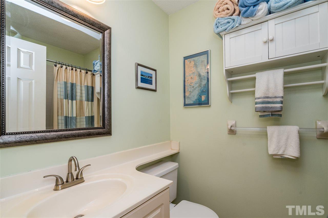 4105 Iverson Street Raleigh, NC 27604 - Photo 17 of 23