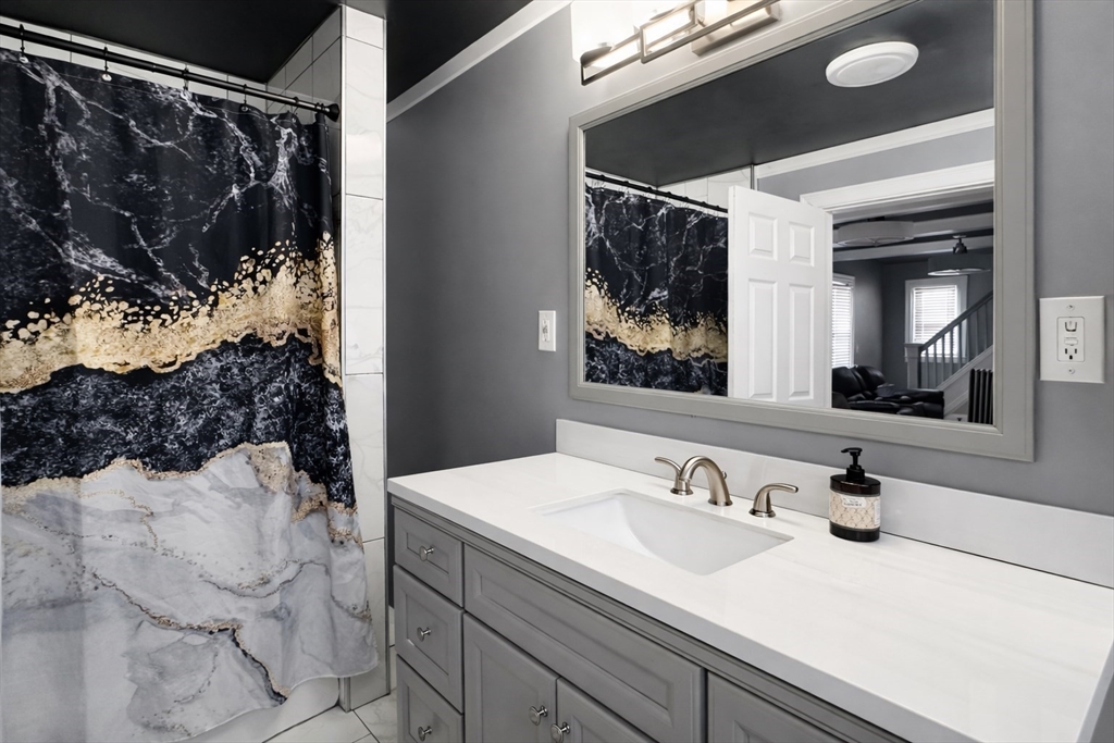 182 Marsden Street Springfield, MA 01109 - Photo 7 of 14